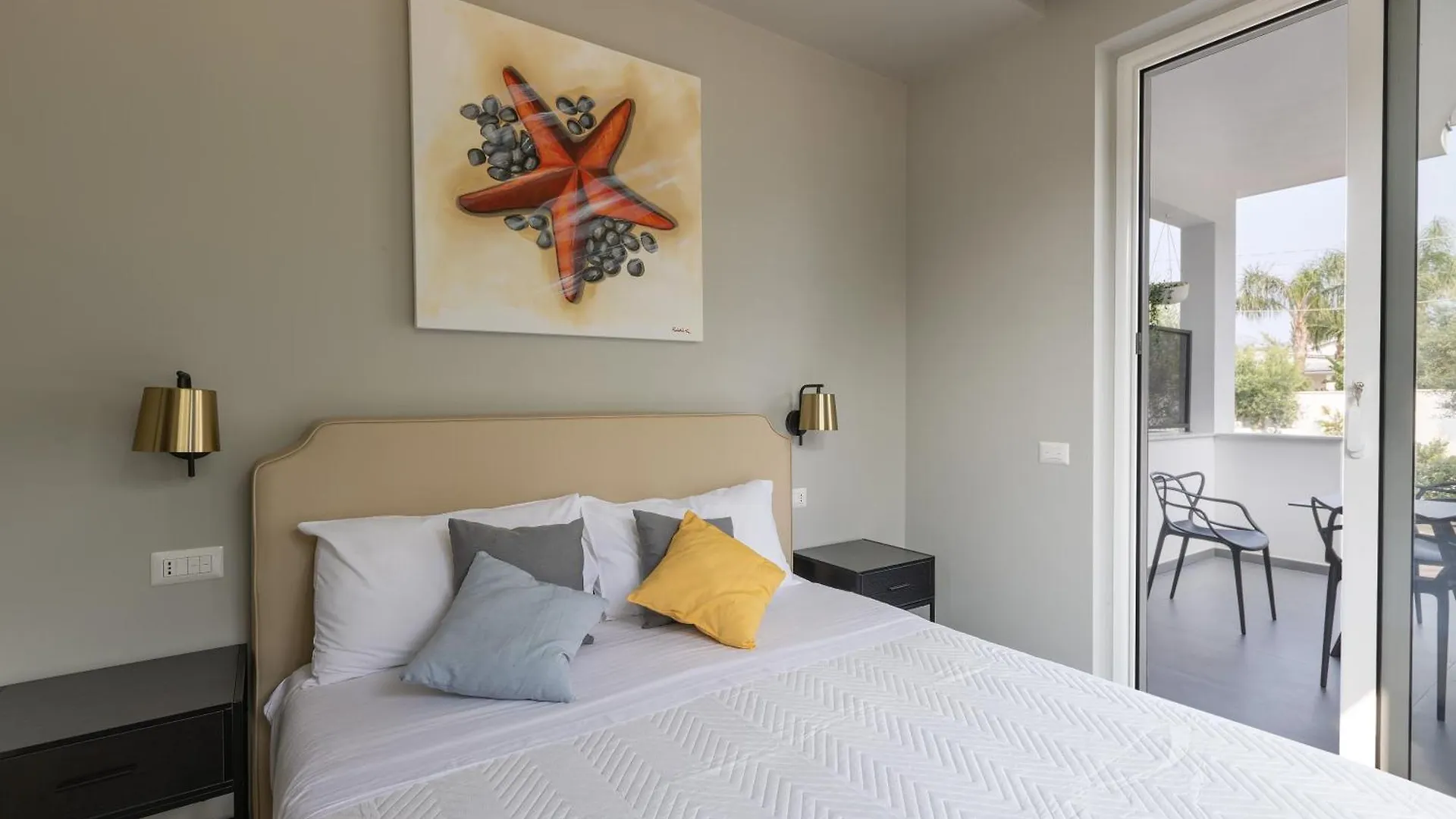Affittacamere Sweet Sicily Apartments Carini Italia