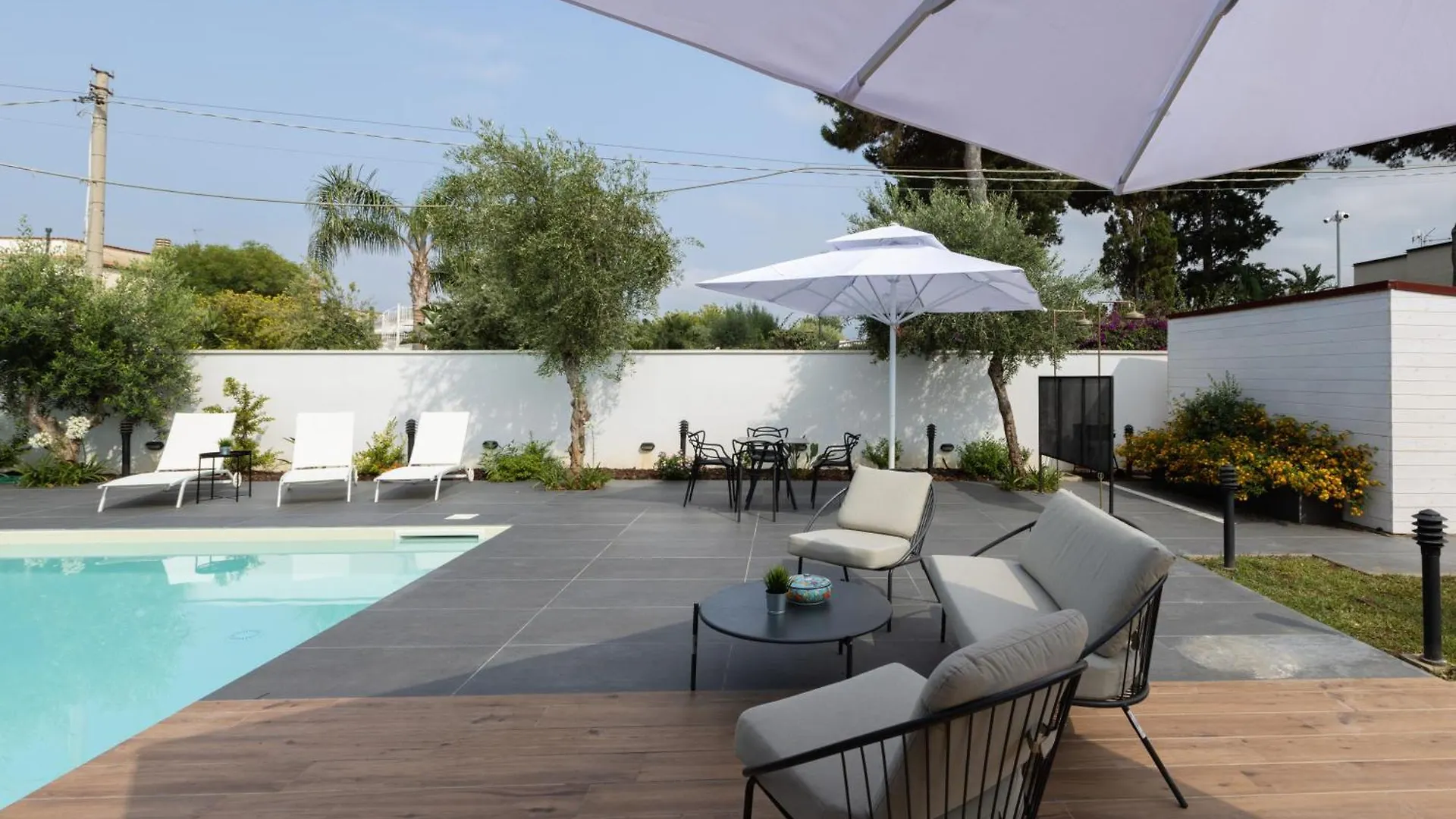 Affittacamere Sweet Sicily Apartments Carini Italia